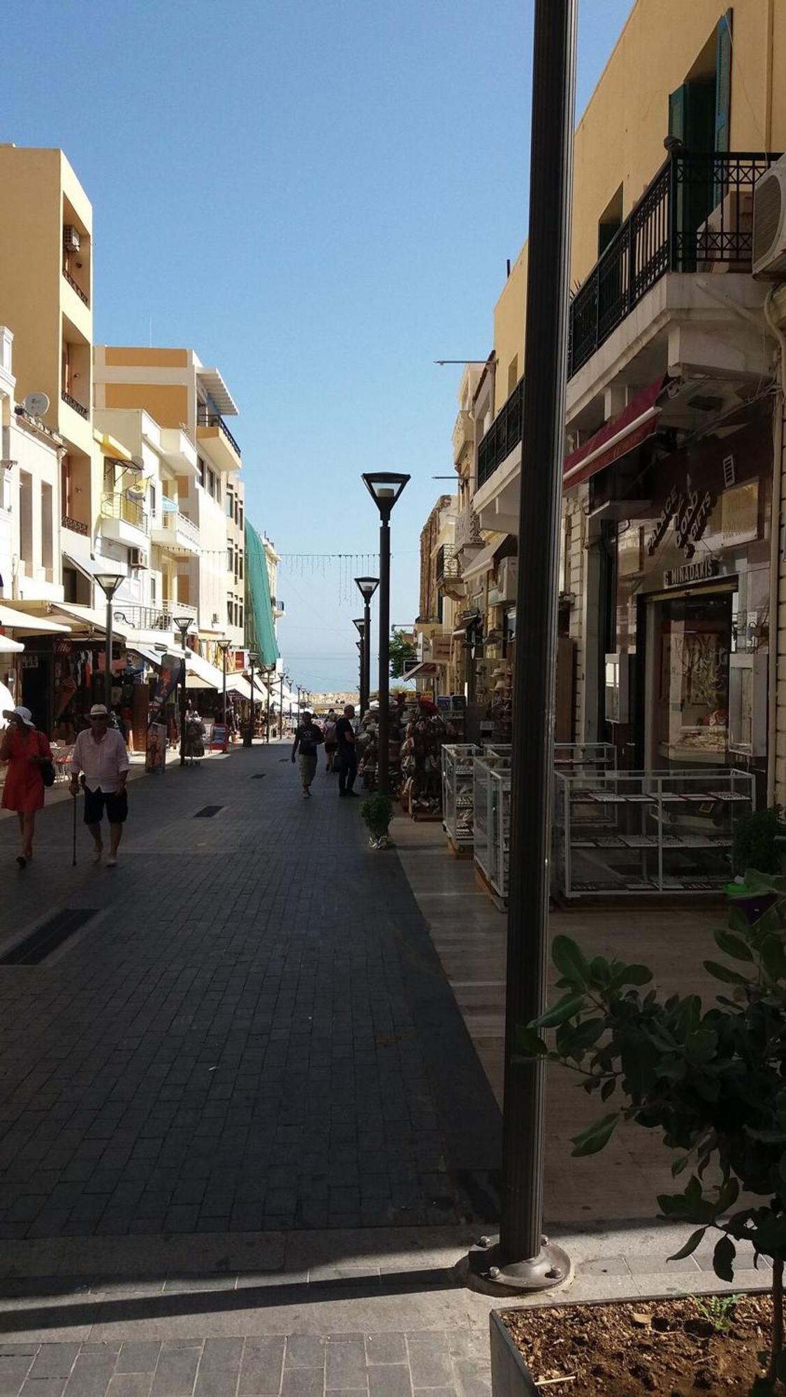 Comfi Apartment Kleio Heraklion  Екстер'єр фото